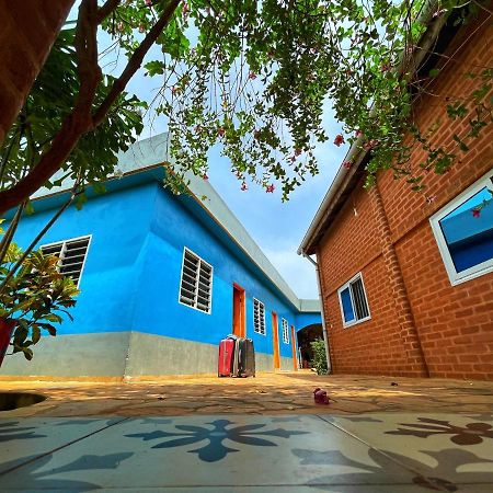 Maison Charlotte Forever Chambre D'Hotes Chez Un Couple Belgo Togolais Lome Luaran gambar