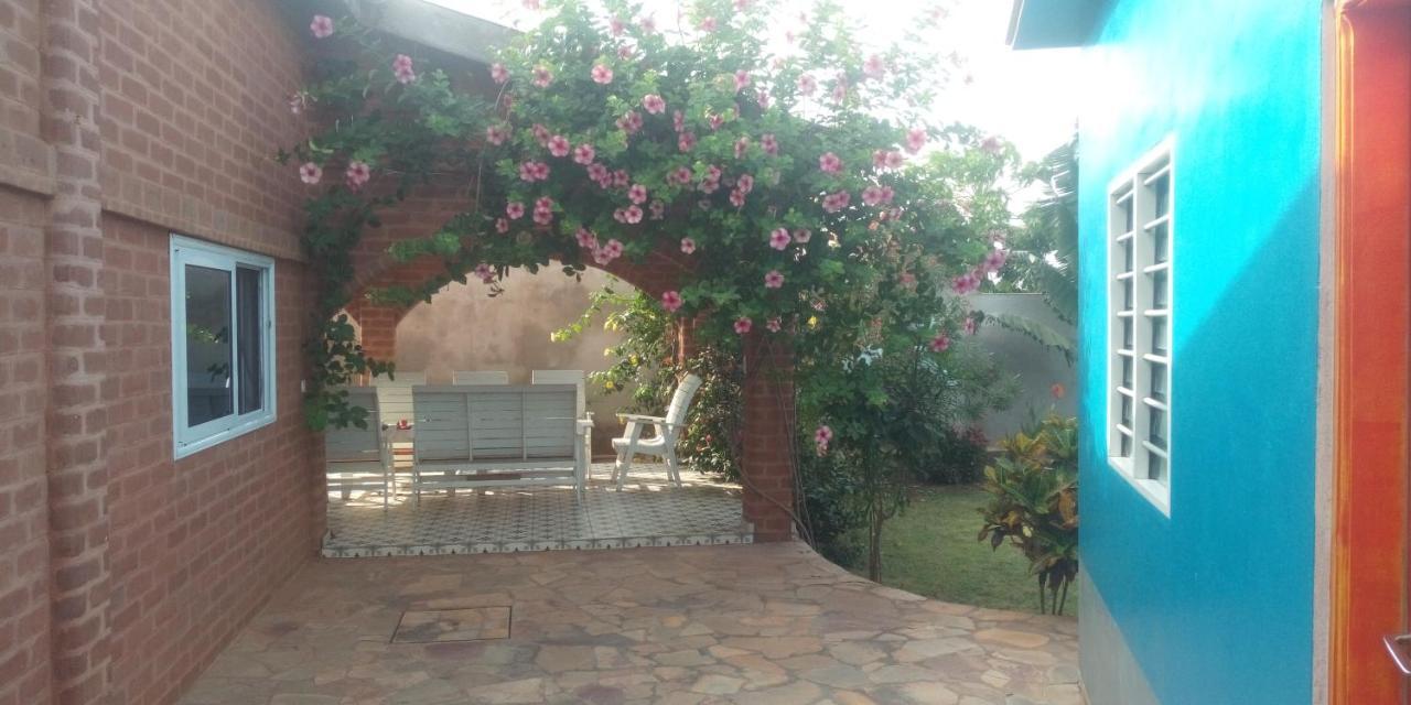 Maison Charlotte Forever Chambre D'Hotes Chez Un Couple Belgo Togolais Lome Luaran gambar